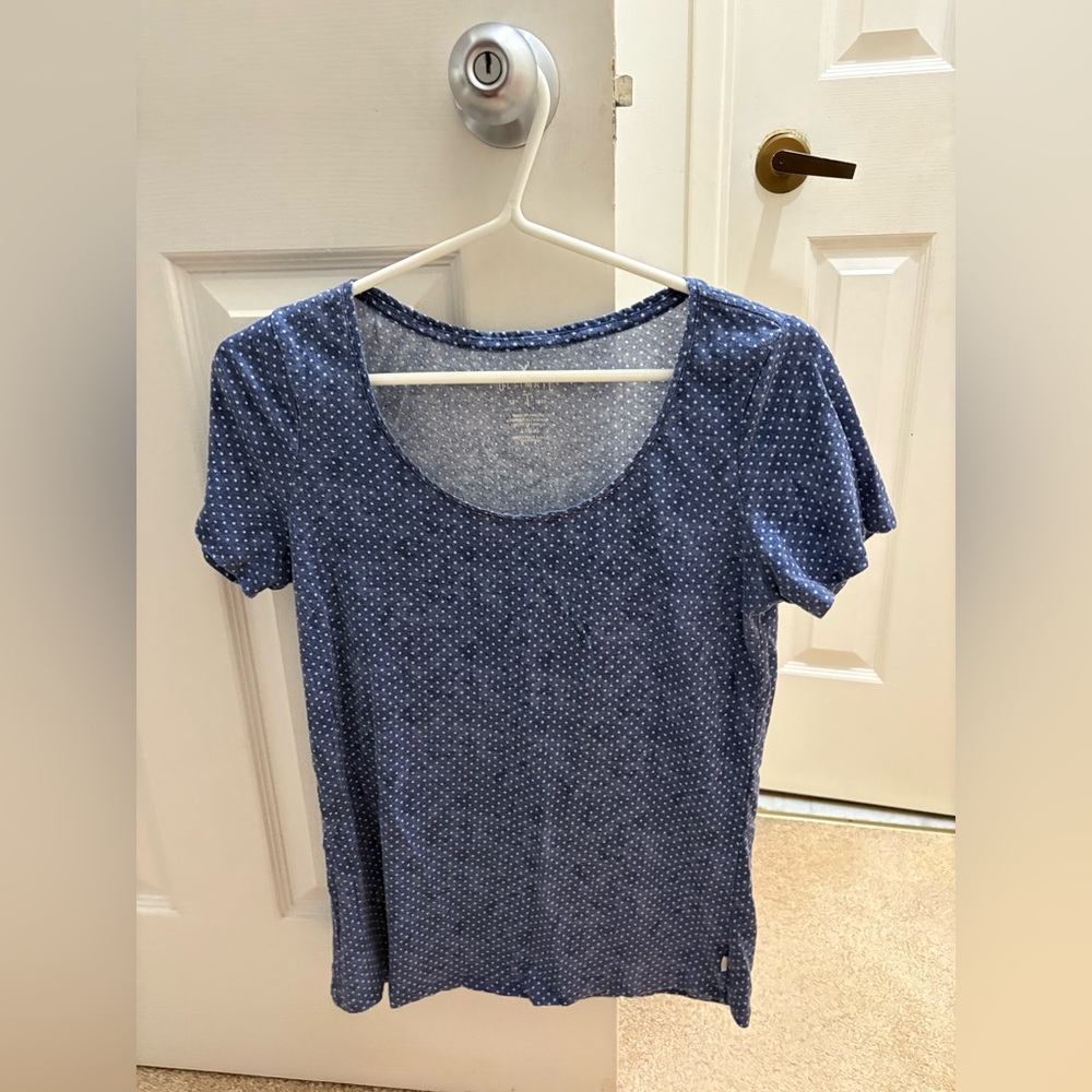 American Eagle Ultimate Tshirt
